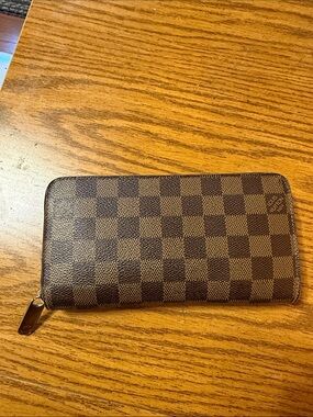 Louis Vuitton Damier Ebene Zip-Around Wallet Brown cozy and luxury